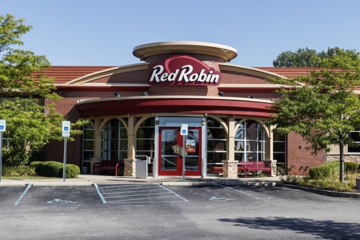 Carmel - Circa August 2019: Red Robin Gourmet Burgers and Brews restaurant. Red Robin is listed on the  NASDAQ as RRGB I