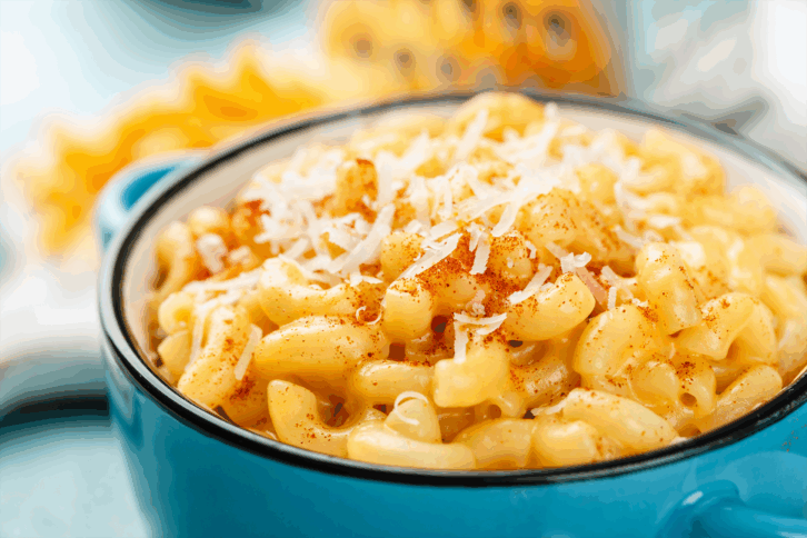Macaroni and Cheese with chili powder
