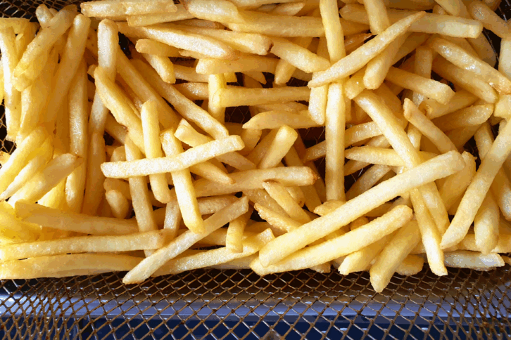 fries in fryer