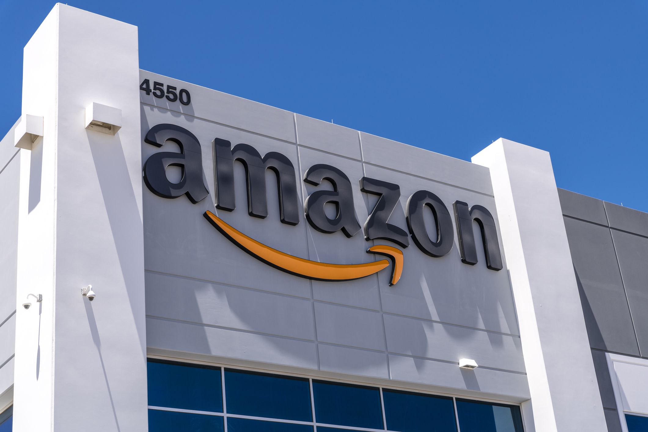 Amazon 1 Hour Delivery Launches Here s The Price Amazon 1 Hour Delivery Launches Here s The Price