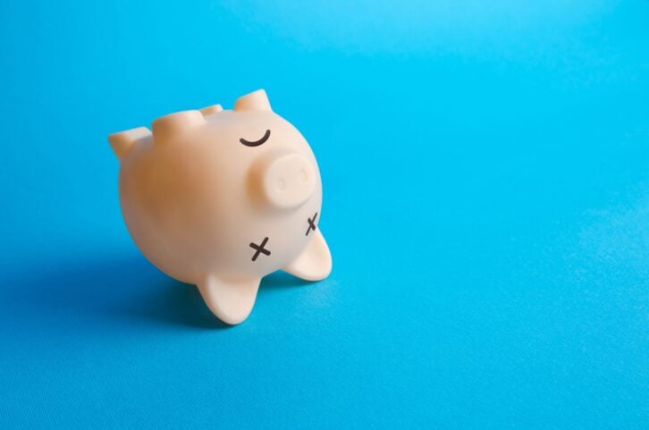 Dead Piggy Bank. Bankruptcy and business closure. Economic crisis, pandemic quarantine measures. Unprofitable business, lack of customers and high risks. Subsidizing and lending by the state.