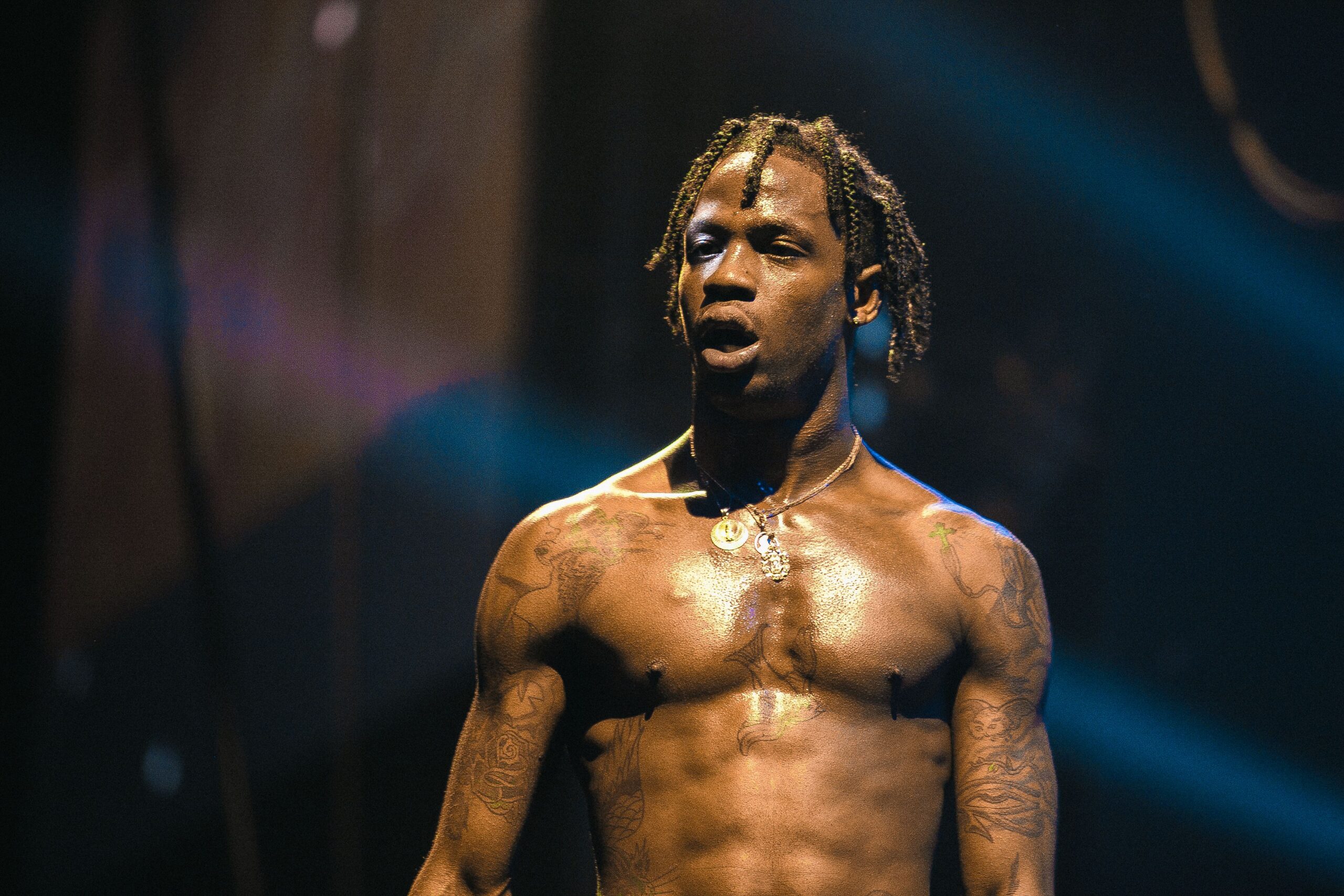 Travis Scott performing at Glavclub in Moscow on 6th of December 2014