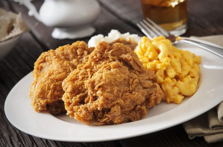 Fried chicken with macaroni and cheese, mashed potatoes with gravy and sweat tea.  Please see my portfolio for other food and drink images.