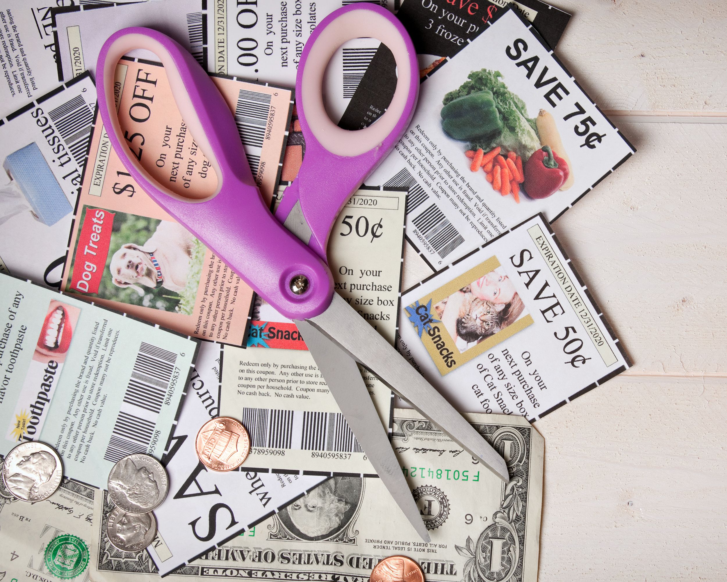 coupons pile with scissors