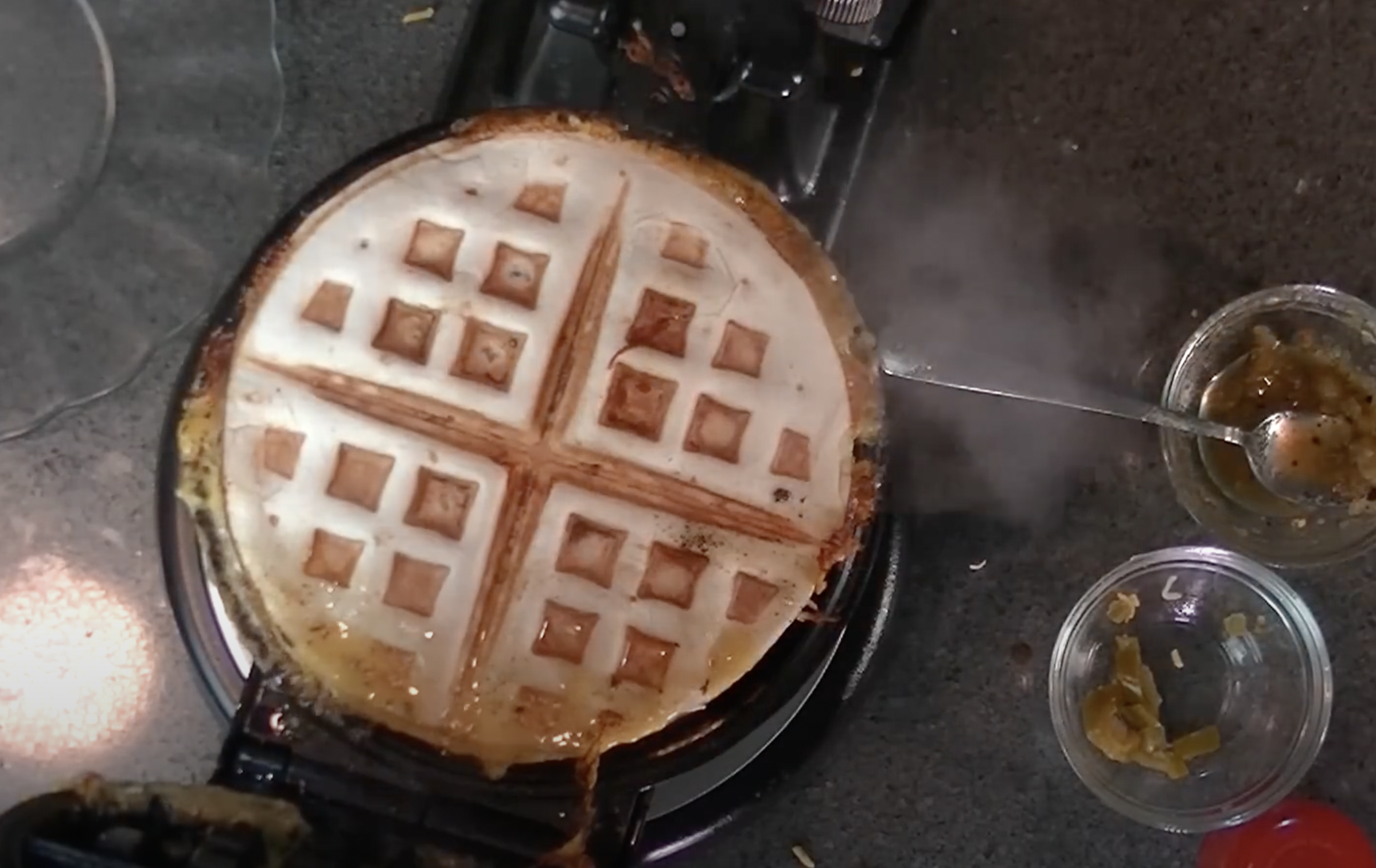 Quesadilla waffle maker