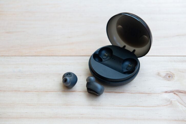 wireless earbuds