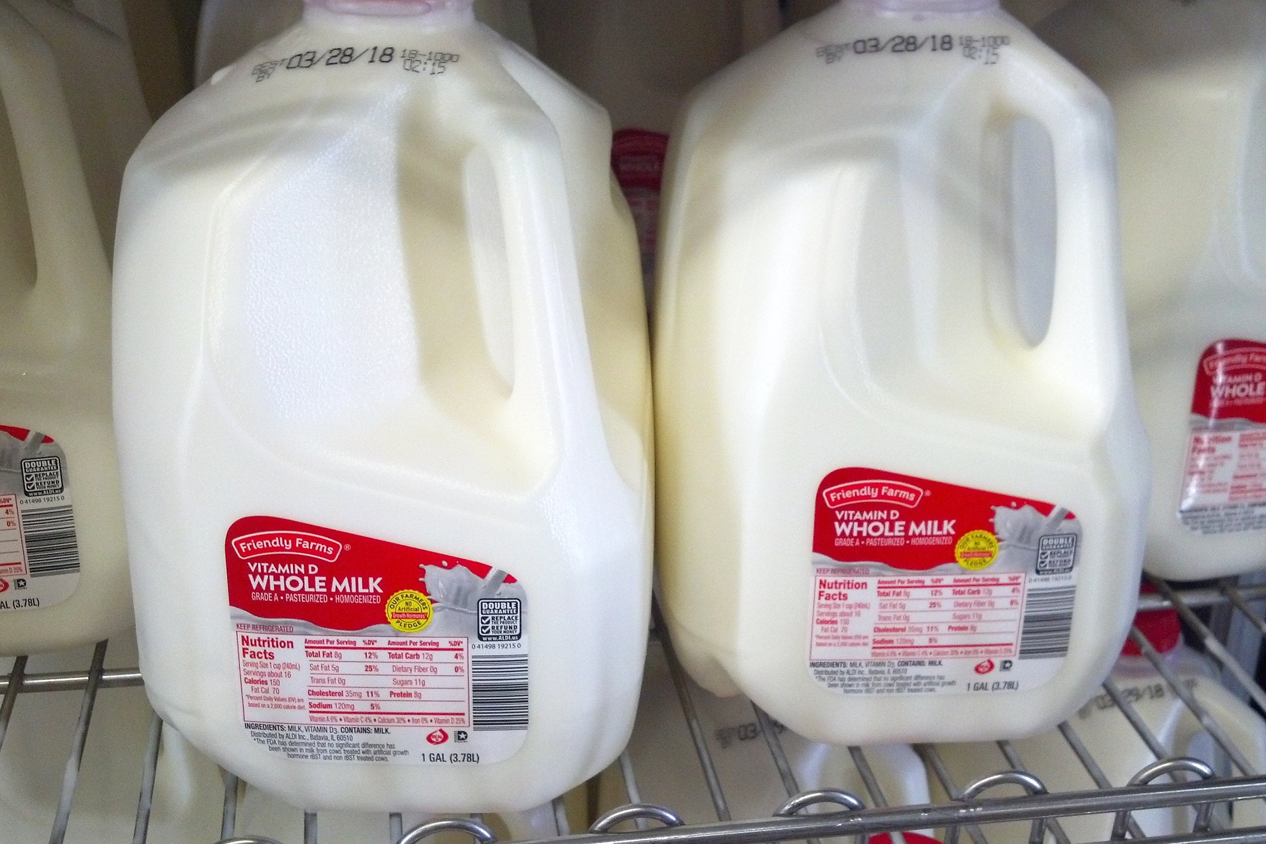 Friendly Farms Whole Milk