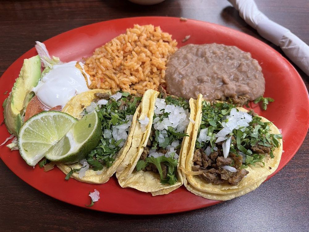 La Tapatia Taqueria Birria