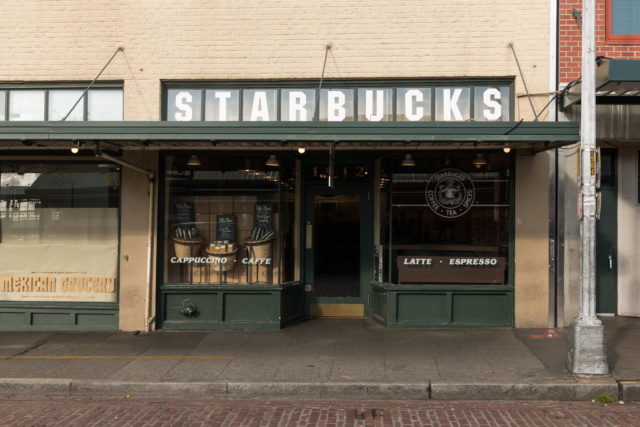 Seattle, USA – March 23, 2020: Late in the day the normally bustling original Starbucks in Pike Place Market closed. Seattle has become one of the most affected states from the Covid-19