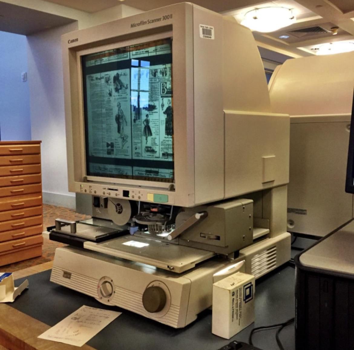 Microfilm Reader