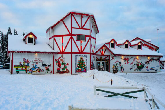 20 Best Christmas Towns Across America