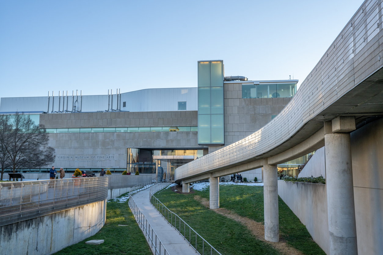 The Virginia Museum of Fine Arts building featuring a large concrete ramp leading to the entrance.